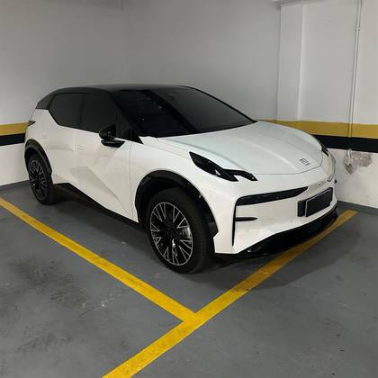ZEEKR X 66 KW ELÉTRICO FLAGSHIP AWD